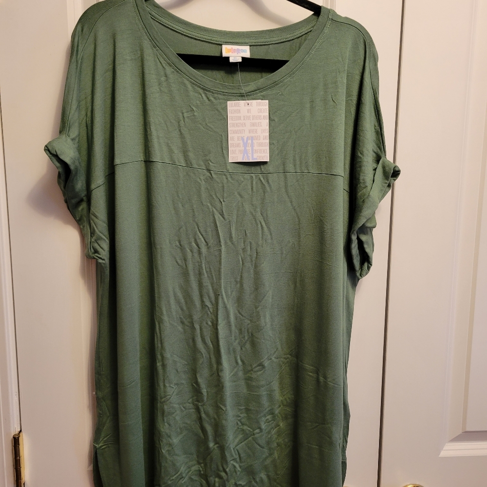 NWOT Lularoe LEAH Top Olive Green XL NEW
